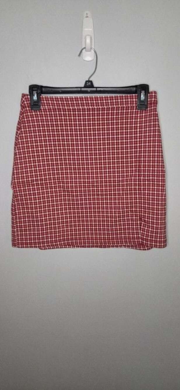 Hollister womans plaid mini skit size small